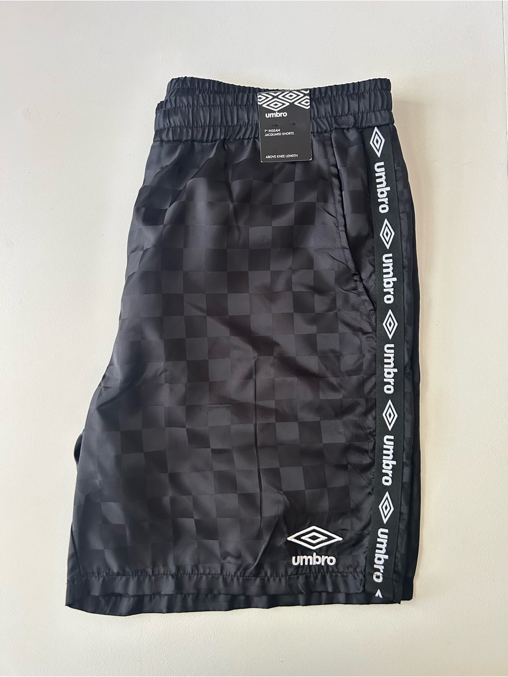 Umbro Men's Black Checkerboard Jacquard Athletic Shorts - 7 inch inseam